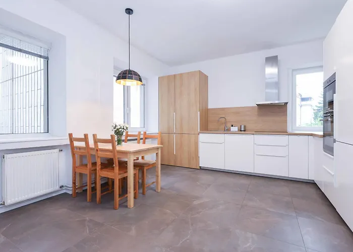 Charming Old Town Family Retreat